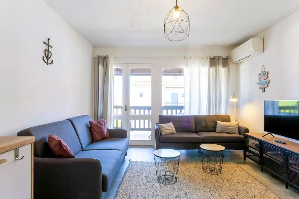 Chez Audrey - Agreable Appartement Duplex Climatise Et Convivial Le Grau-du-Roi Bagian luar foto